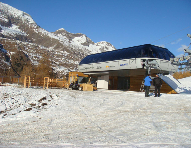 stazione di valle prima dell'apertura della stagione invernale 2009/10